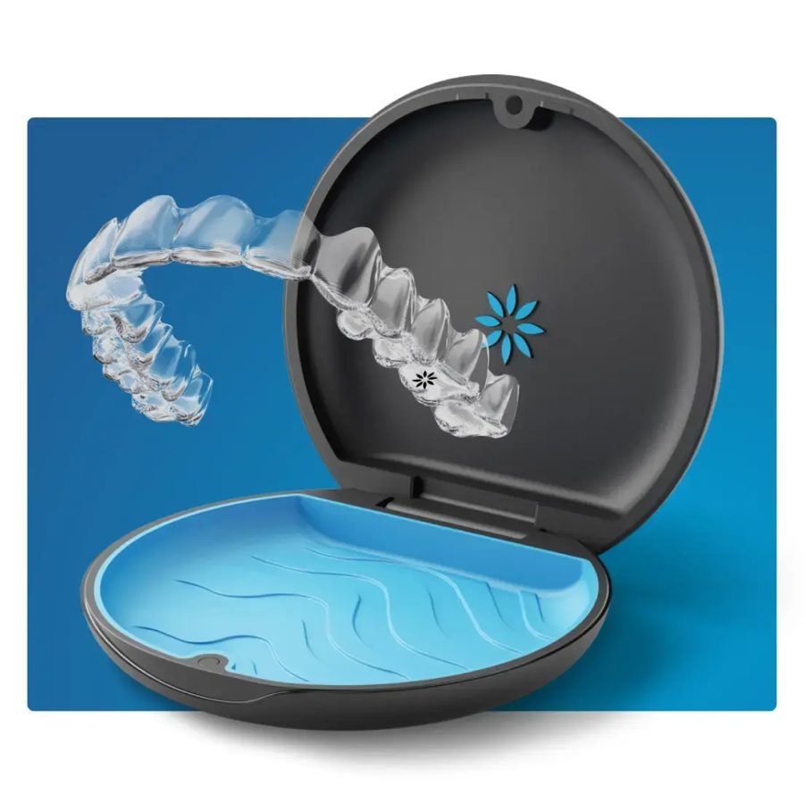Invisalign clear aligner and travel case